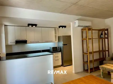 Departamento en Alquiler en Zug Verdi, $ 800.000
