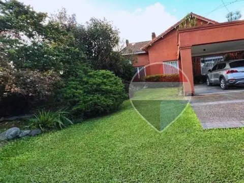 VENTA  CASA SOBRE AVENIDA MATE DE LUNA