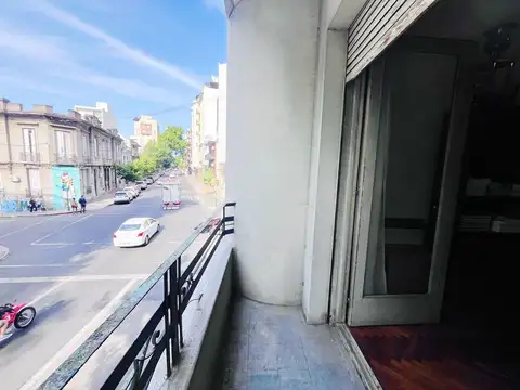 Venta Apartamento 4 dormitorios, escritorio Centro