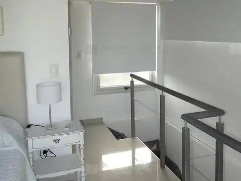 Departamento en Alquiler con 1 cocheras