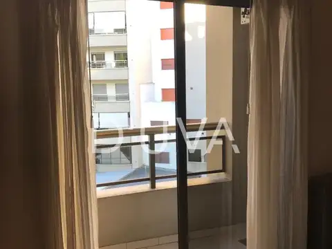 Departamento en Alquiler en Plaza Paso, $ 650.000