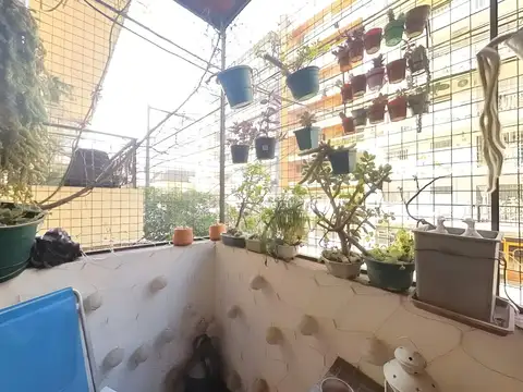 Departamento 4 ambientes con 2 baños