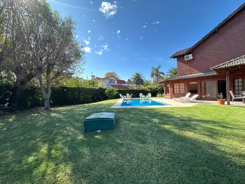 Casa en Venta de 4 dormitorios