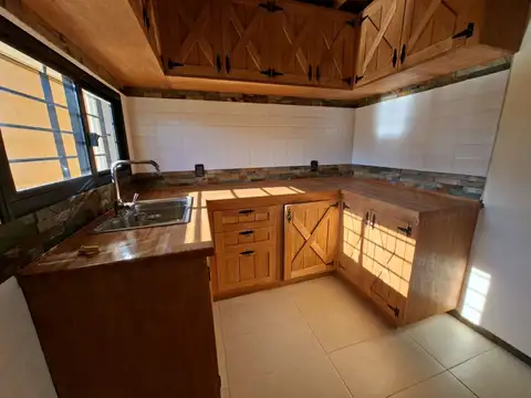 Depto Tipo Casa en Venta con 1 cocheras