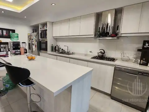 Casa en venta Barrio Los Naranjos