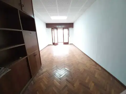 Río Limay 1300, Piso 1