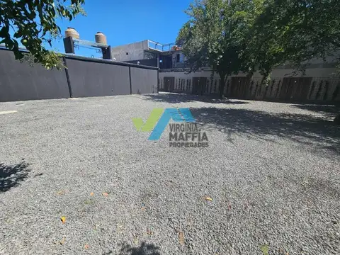 Locales de Paseo de Compras en Caaamaño 100