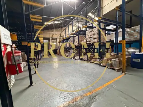 Mendez de Andes al 1800 esquina Calcena