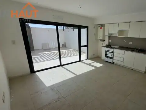 Departamento en Venta con 1 cochera