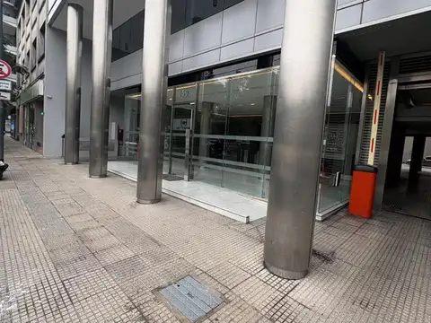 Avenida Luis María Campos 500