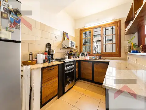Depto Tipo Casa 5 ambientes con 2 baños