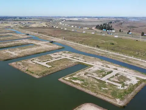 Terreno en Venta en Funes, USD 73.000