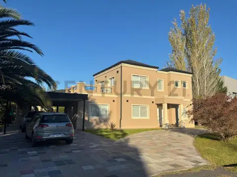 Casa en Venta de 4 dormitorios