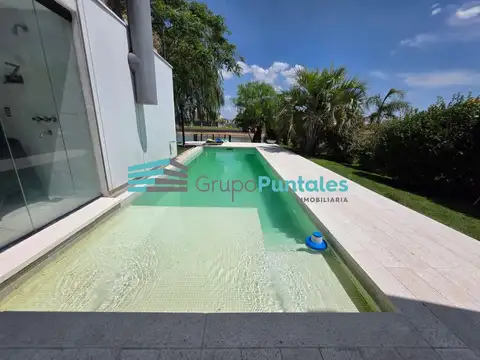 Casa en Venta en Countries y Barrios Cerrados en Esteban Echeverria, USD 409.000