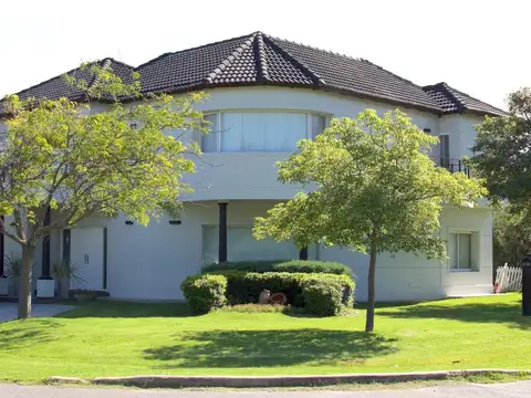VENTA CASA KENTUCKY-FUNES