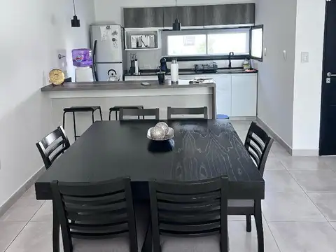 Casa en Venta en Vicente Federico 1, USD 180.000