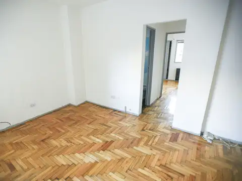Cuba 2700, Piso 5