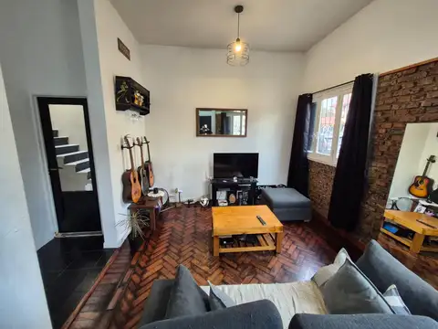 Depto Tipo Casa en Venta de 3 ambientes