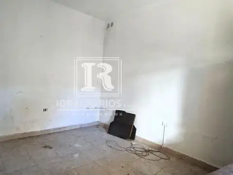 Casa en Venta en Barrio Hipico, USD 98.000
