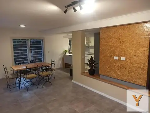 Depto Tipo Casa en Venta de 2 dormitorios