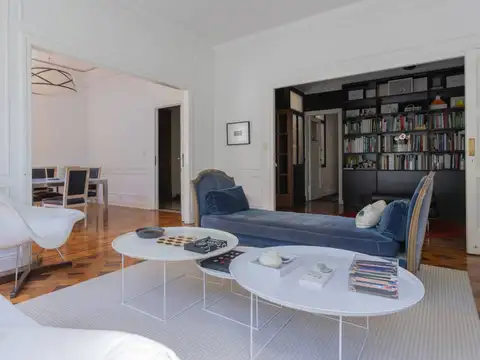 Departamento 6 ambientes con 2 baños