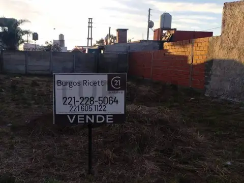 Lote en venta en Fincas del Alba