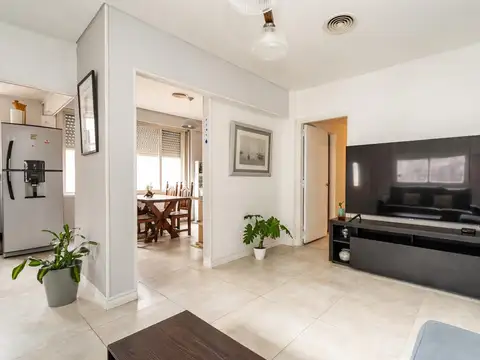Depto Tipo Casa en Venta de 3 ambientes