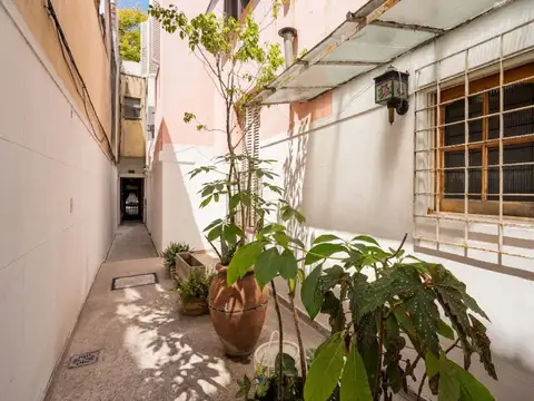 Depto Tipo Casa en Venta 50 años