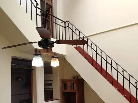 Depto Tipo Casa en Alquiler de 3 ambientes