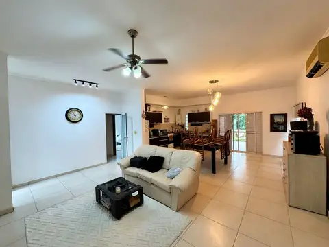 Casa en Venta en Reconquista, USD 140.000
