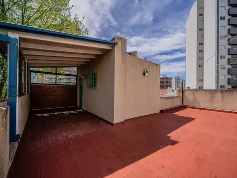 Depto Tipo Casa 4 ambientes con 2 baños