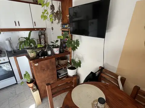 Depto 1 Dormitorio con Balcón y Cochera – San Lorenzo al 600