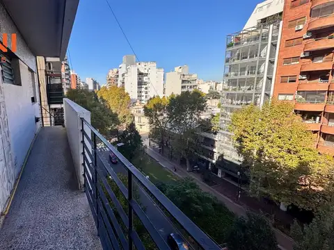 Departamento en Alquiler en Caballito, $ 890.000