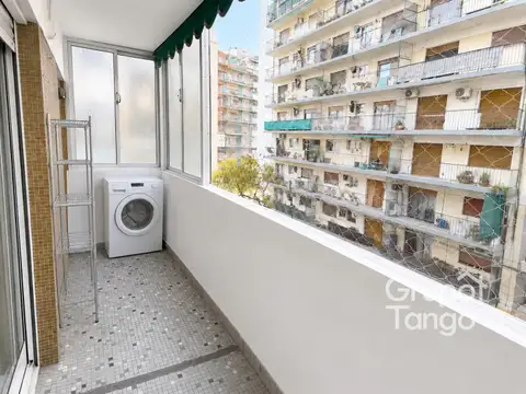 Venta Departamento Villa Crespo Tres Ambientes Frente Balcón Apto Credito