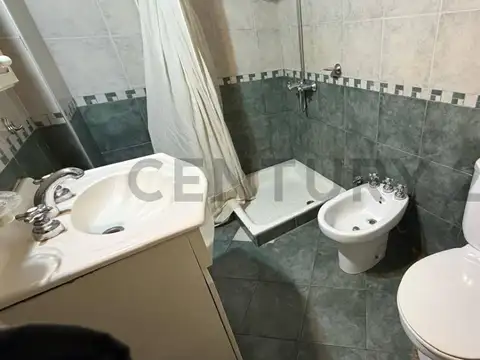 TRONCOS DEL TALAR/ CHALET DE 3 AMBIENTES MAS MONOAMBIENTE INDEPENDIENTE AL FONDO