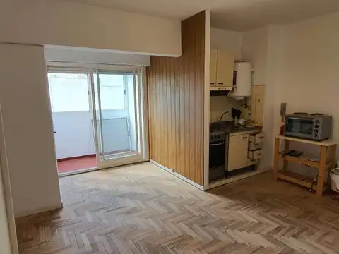 AMBIENTE EN EXCELENTE UBICACION