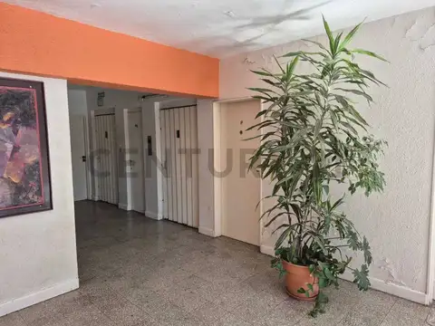 25 de mayo , Piso 3