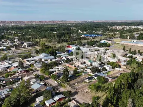 Leopoldo Lugones esquina Velez Sarfield.