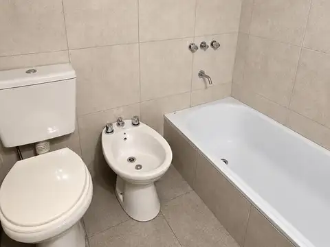 Departamento en Alquiler 40 años