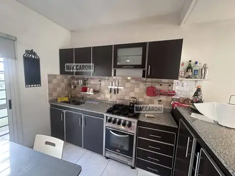 Departamento 3 ambientes con 2 baños