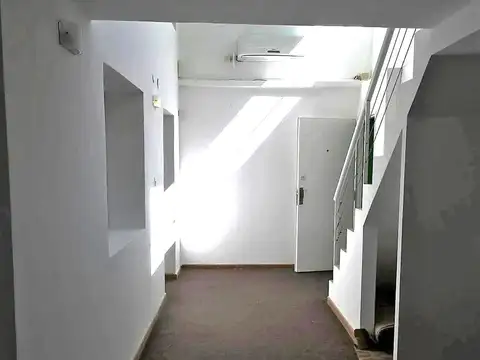 Depto Tipo Casa en Venta de 4 dormitorios