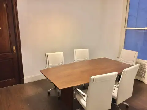 Oficina en Venta 80 años