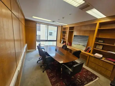 Excelente oficina en Alquiler de 375 m2