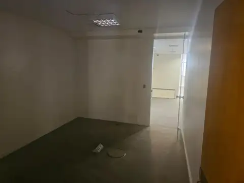Excelente oficina en Alquiler de 375 m2