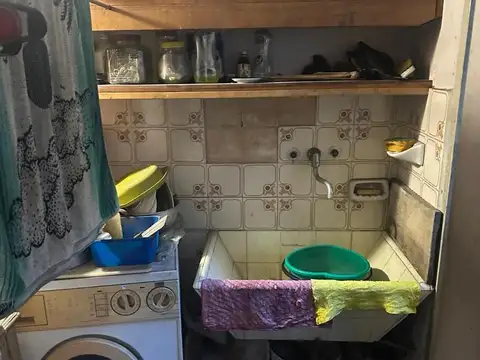 Casa 6 ambientes con 1 baño