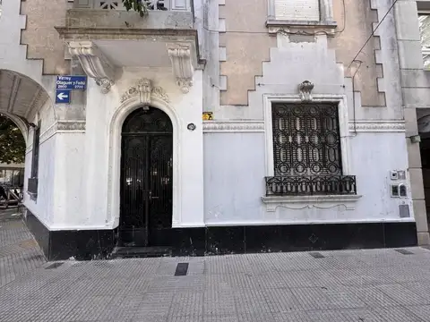 Local en Alquiler 70 años