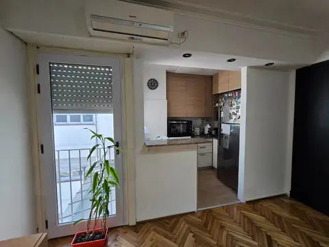 Departamento en Venta en Chacarita, USD 96.000