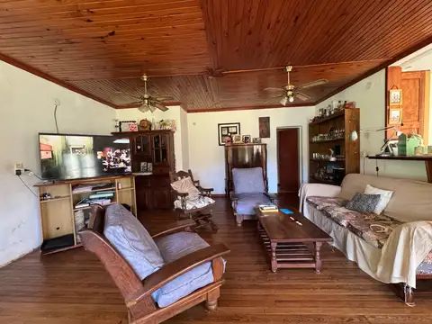 Quinta en Venta con 2 cocheras