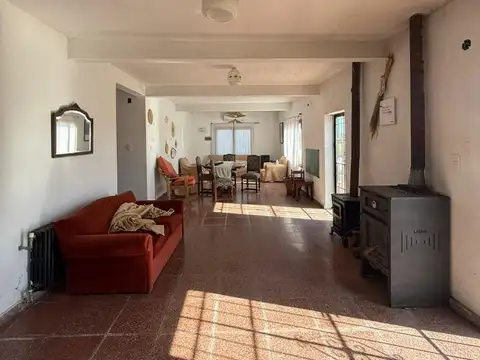 Venta de Casa en Estancia La Macarena. Barrio de chacras.