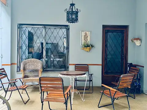 Fondo de Comercio Geriátrico con Casa - Edificio - Gerli Oeste